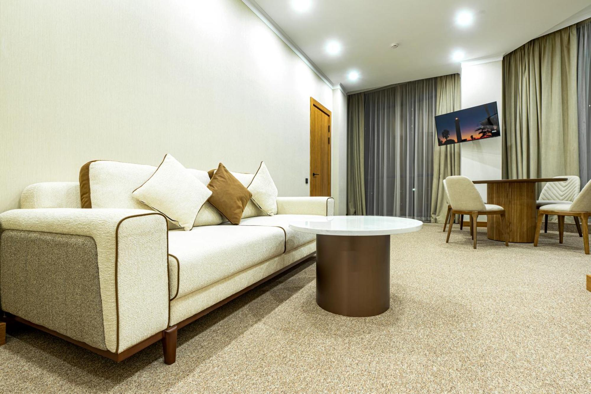Mardan Hotel Šymkent Exteriér fotografie