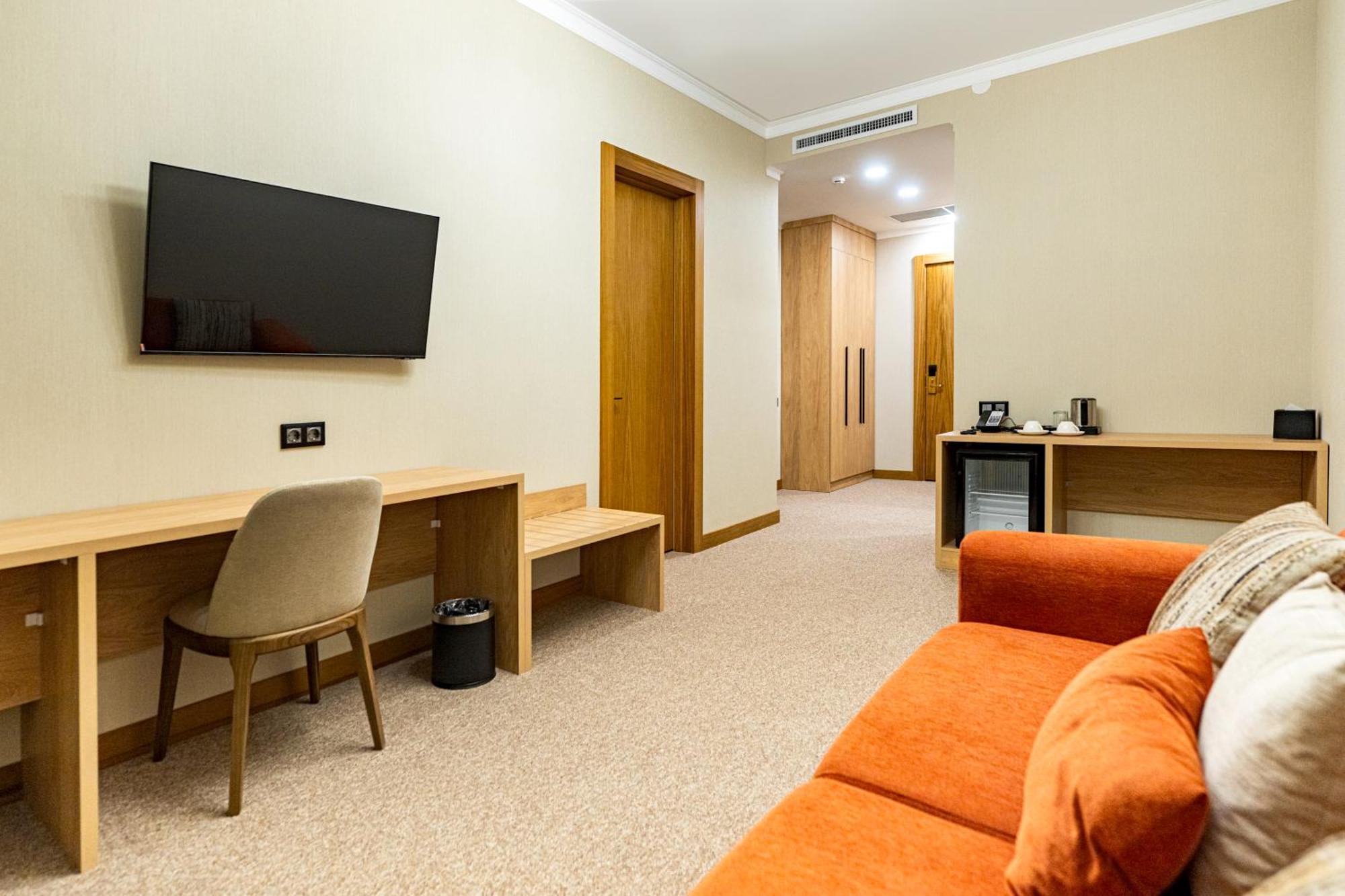 Mardan Hotel Šymkent Exteriér fotografie
